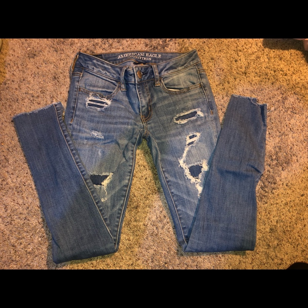 Size 2 American Eagle Super Low Jeggings